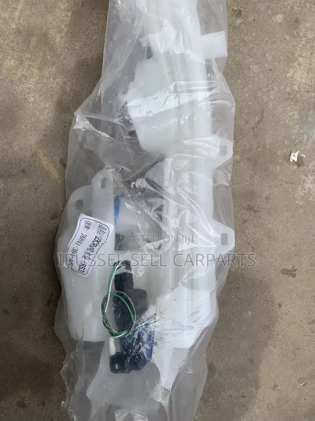 Honda CR-V Civic 2025 Wiper Bottle and Motor - 1