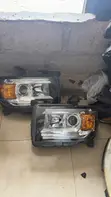 GMC Canyon Headlights (Used) - 2