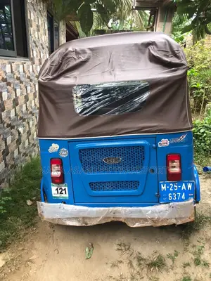 Bajaj RE 2025 Blue Three-Wheeler