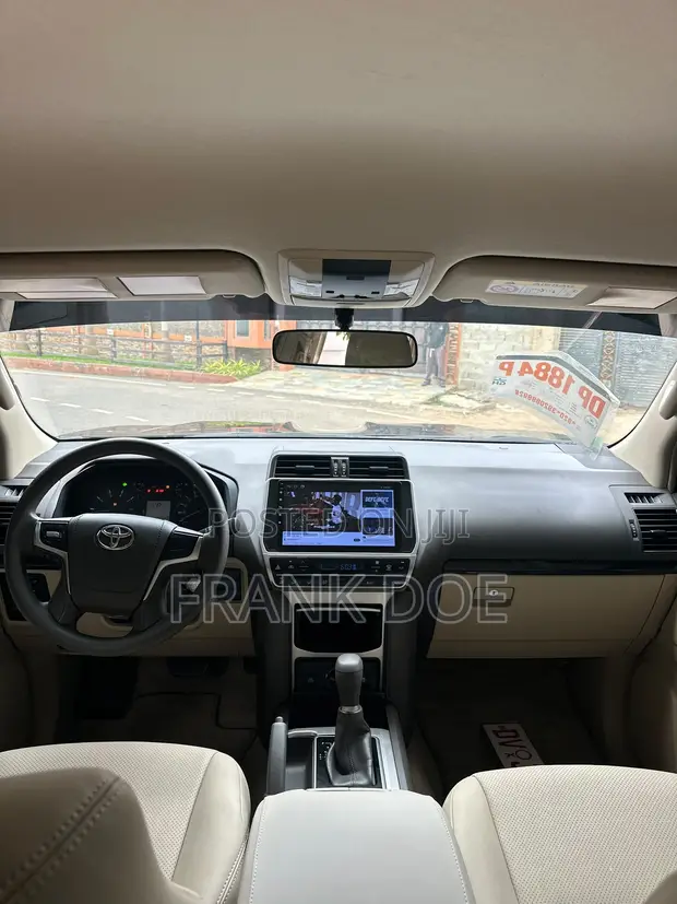 Toyota Land Cruiser Prado 2.7 2023 Black - 1