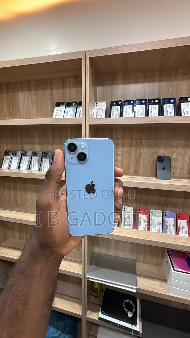 Apple iPhone 14 256GB Blue - 1