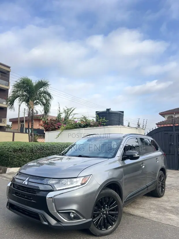 Mitsubishi Outlander SEL FWD 2020 Gray - 1