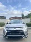 Mitsubishi Outlander SEL FWD 2020 Gray - 2