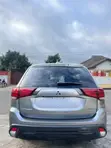 Mitsubishi Outlander SEL FWD 2020 Gray - 3