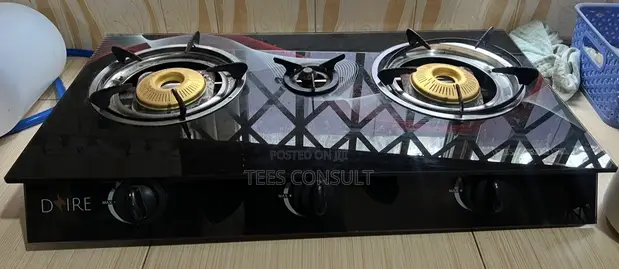 3-Burner Gas Cooker and 25kg Cylinder - 1