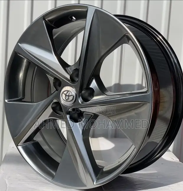 Toyota Camry Alloy Rim 18" - 1