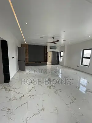 4 Bedroom House with Boys Quarters & Pool in East Legon