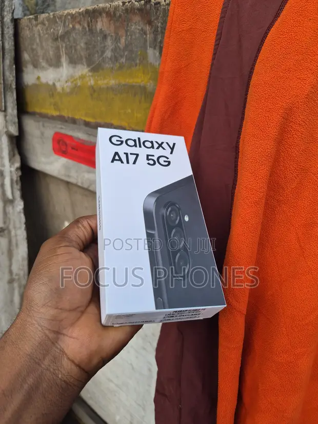 New Samsung Galaxy A17 5G 256GB Black - 1
