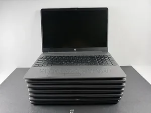 HP 15 Laptop: AMD Ryzen 3, 8GB RAM, 256GB SSD