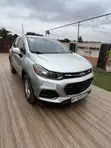 Chevrolet Trax 2017 Silver - 2