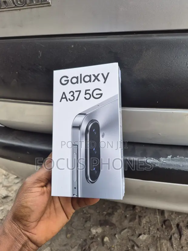 New Samsung Galaxy A37 5G 256GB Gray - 1