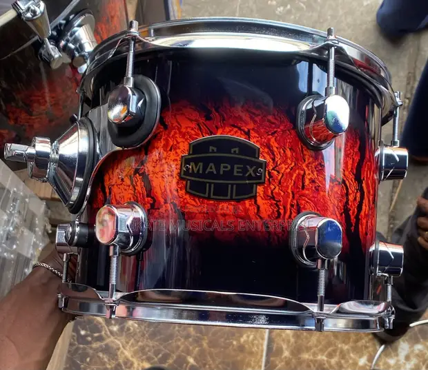 Mapex 5-Piece Drum Set - 1