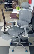 Ergonomic Mesh Office Chair with Headrest & Footrest - Grey - 3