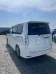 Toyota Voxy ZS 2WD 7-Seater 2013 White - 5