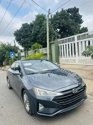 2020 Hyundai Elantra SE Gray