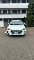 Hyundai Elantra 2017 White - 3