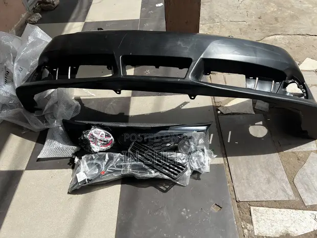 Toyota Camry Spider Front Bumper (2012-2014) - 1