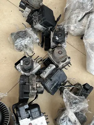 Toyota Vitz/Yaris ABS Pump