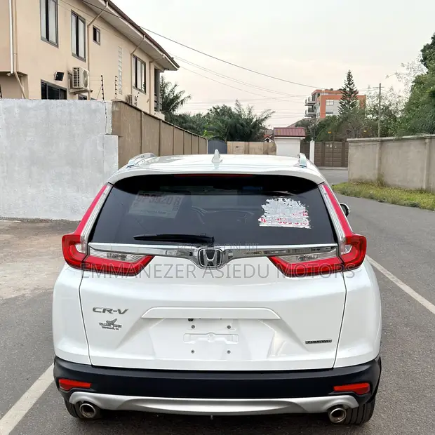 Honda CR-V Touring AWD 2018 White - 1