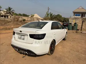 Kia Cerato 1.6 LX 2009 White