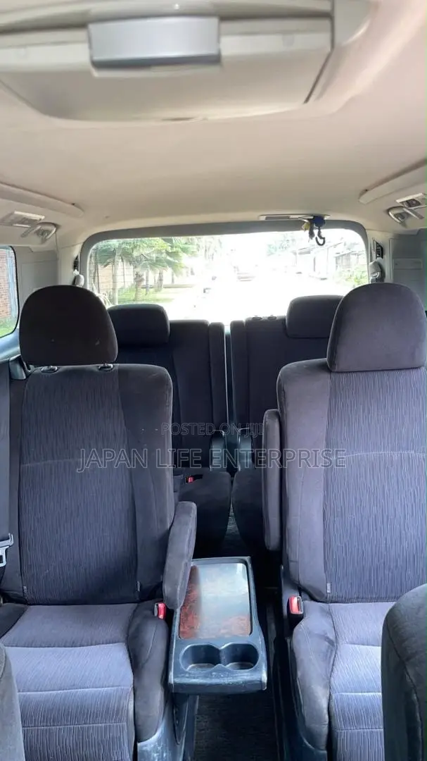 Toyota Alphard 2012 Off White - 1