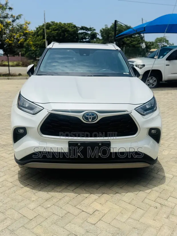 Toyota Highlander Platinum AWD 2024 - 1