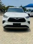 Toyota Highlander Platinum AWD 2024 - 2