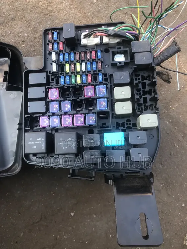 Toyota Yaris iA Fuse Box - Premium OEM Foreign Used - 1