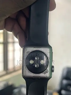 Apple Watch Series 3 GPS - 38mm Aluminum