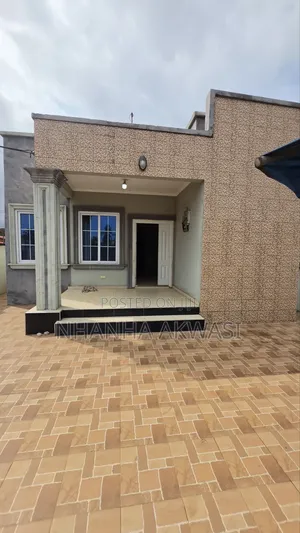 3 Bedroom House for Rent in Spintex, Sakumono