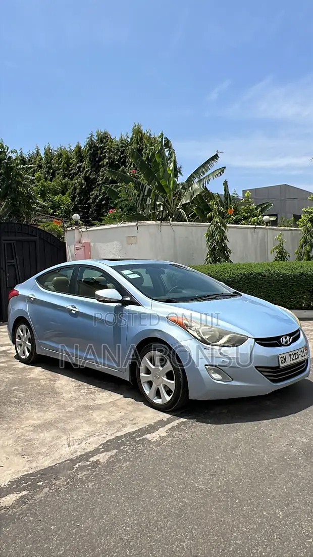 Hyundai Elantra Limited 2012 Blue - 1