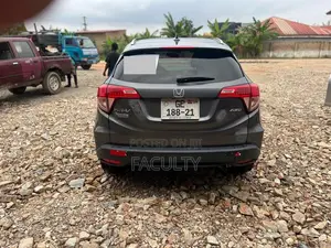 Honda HR-V LX AWD 2018 Gray
