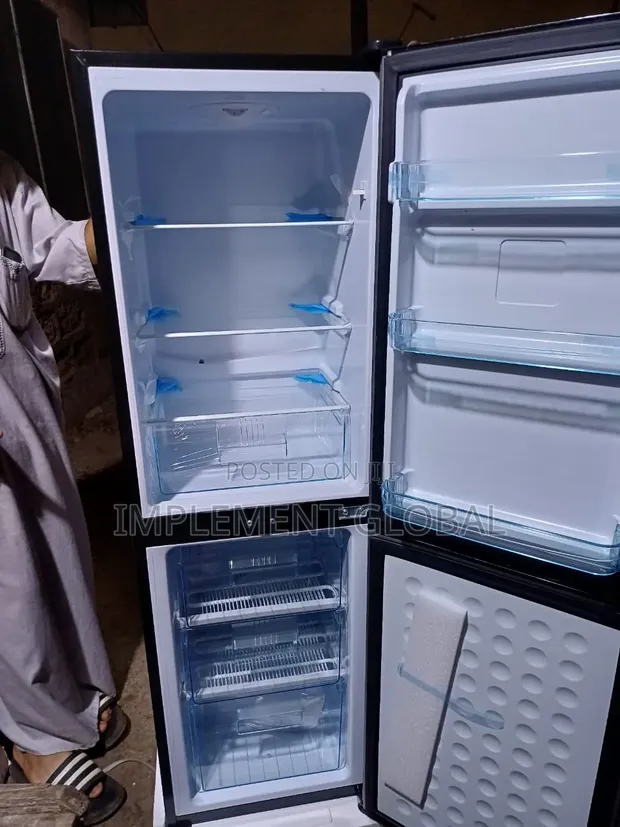 Nasco Bottom Freezer Refrigerator - 158 Litres - 1