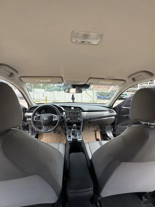 Honda Civic EX Sedan 2019 Gray - 1