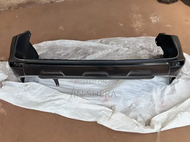 Toyota RAV4 Back Bumper (2009-2012) - 1
