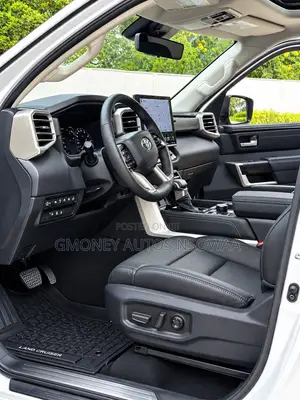 2024 Toyota Tundra Limited CrewMax 5.5' Bed Silver