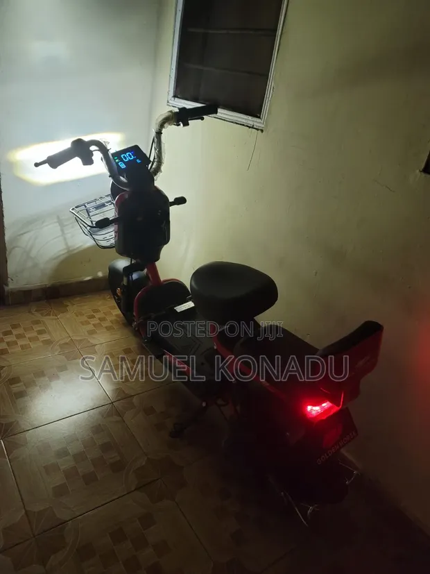 EGL 2024 Red Electric Scooter - 1