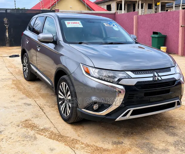 2019 Mitsubishi Outlander SE AWC SUV - 1