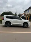Toyota Land Cruiser Prado 2012 White - 4