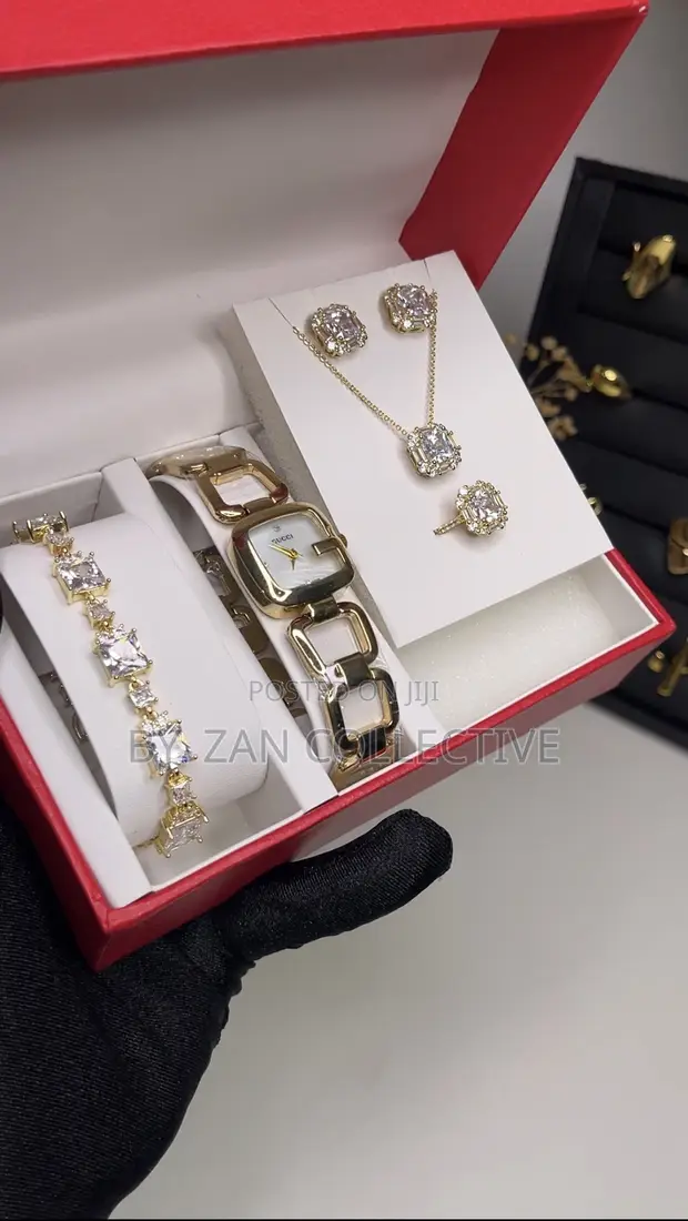 The Elise Jewelry Set - 1