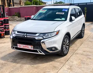 2019 Mitsubishi Outlander SEL AWC SUV