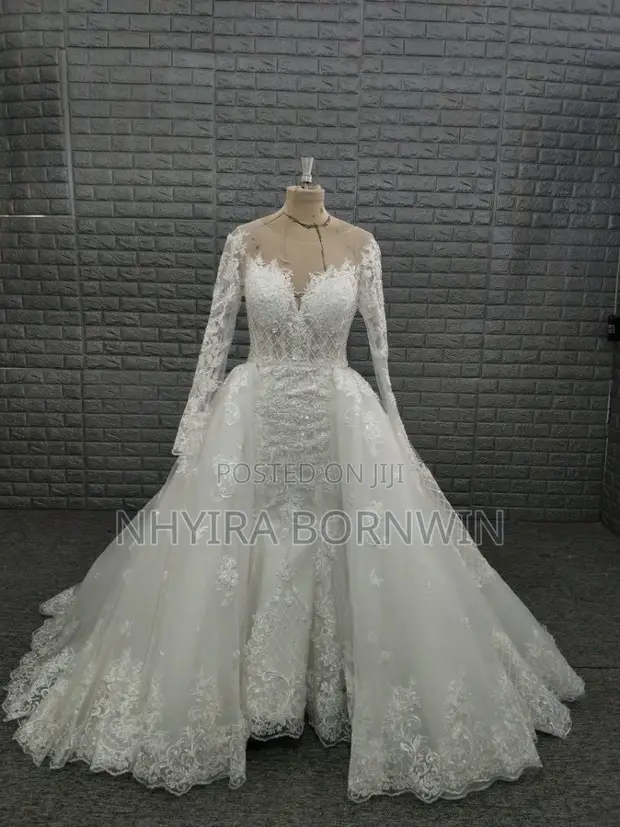 Brand New Luxury Mermaid Wedding Gown - 1