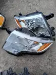 Ford Edge 2010 Headlight Pair - 1