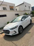 Hyundai Elantra 2017 White - 5