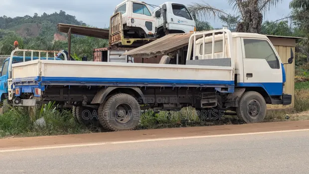 Hyundai HD 35 Mini Truck - 1