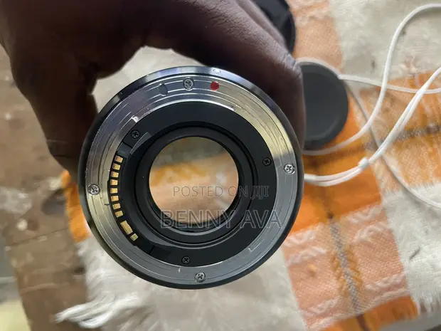 Sigma 18-35mm f/1.8 Art Lens for Canon EF Mount - 1
