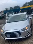 Hyundai Elantra SE 2018 Gray - 2