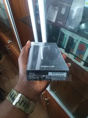 New Samsung Galaxy S25 256GB Gray