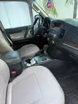Mitsubishi Pajero 3.0 2011 SUV - 3
