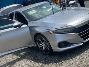 Honda Civic Sport 2021